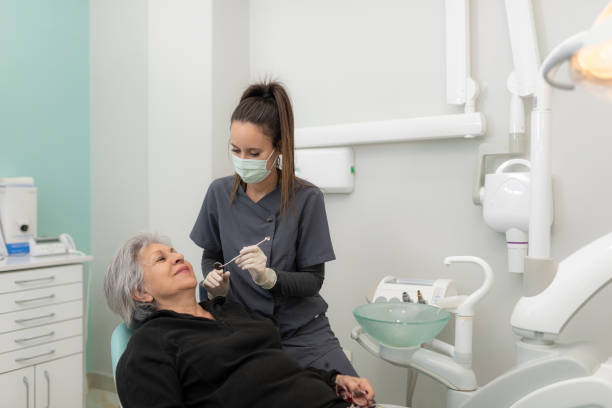 Best Emergency Tooth Extraction in Broadway, VA